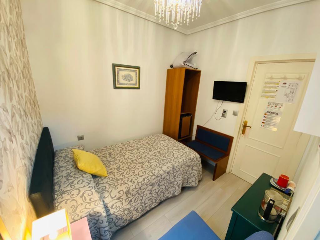 Pension Antonio Guesthouse Alicante Luaran gambar